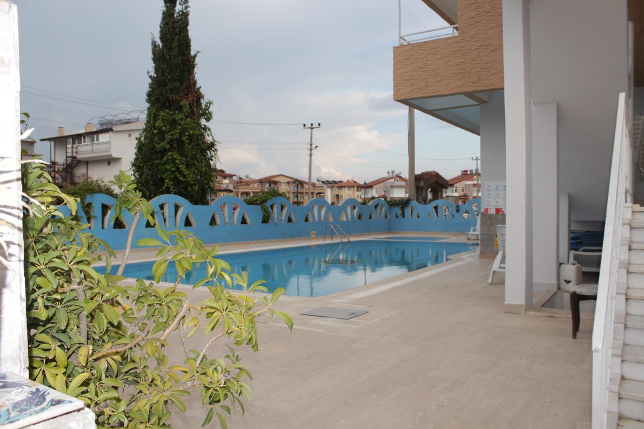 Aparthotel Gunisigi Apart *