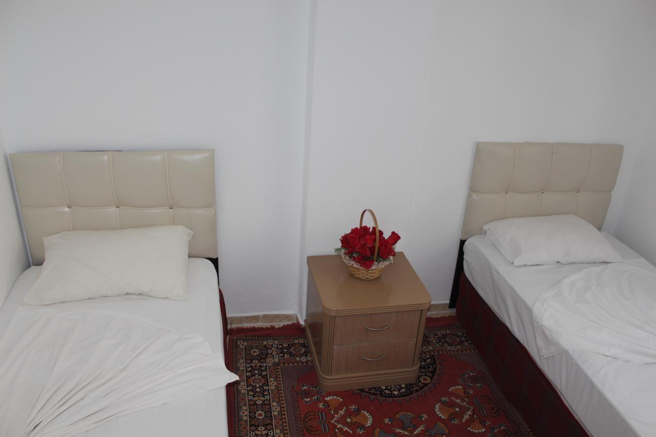 Aparthotel Gunisigi Apart Side